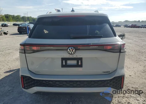 2025 Volkswagen Tiguan Sel R-Line Black z USA, uszkodzony, nr VIN 3VVLR7RM1SM029879